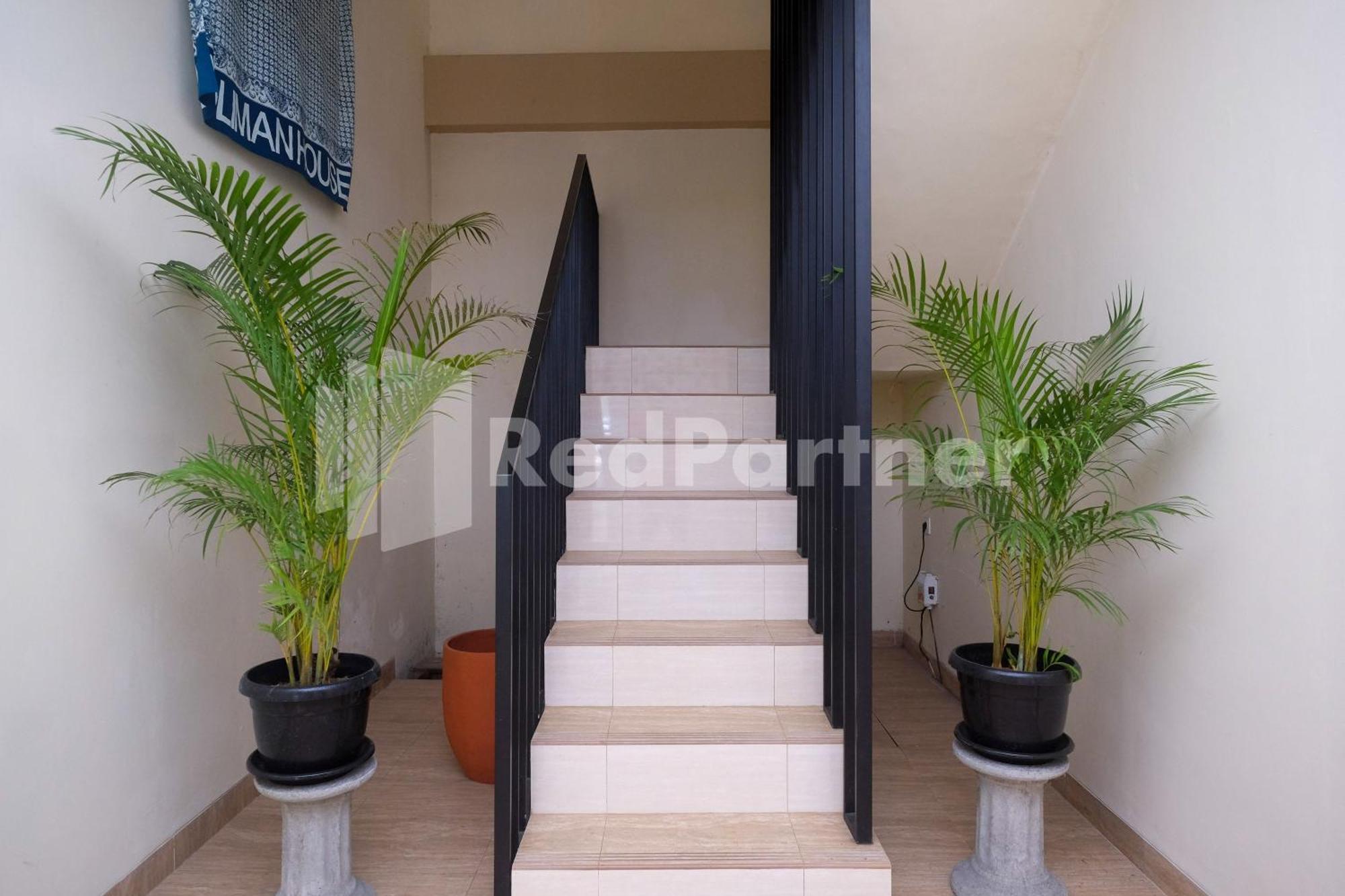 فندق Ndliman House Near Ugm Jogja Mitra Reddoorz Kejayan المظهر الخارجي الصورة