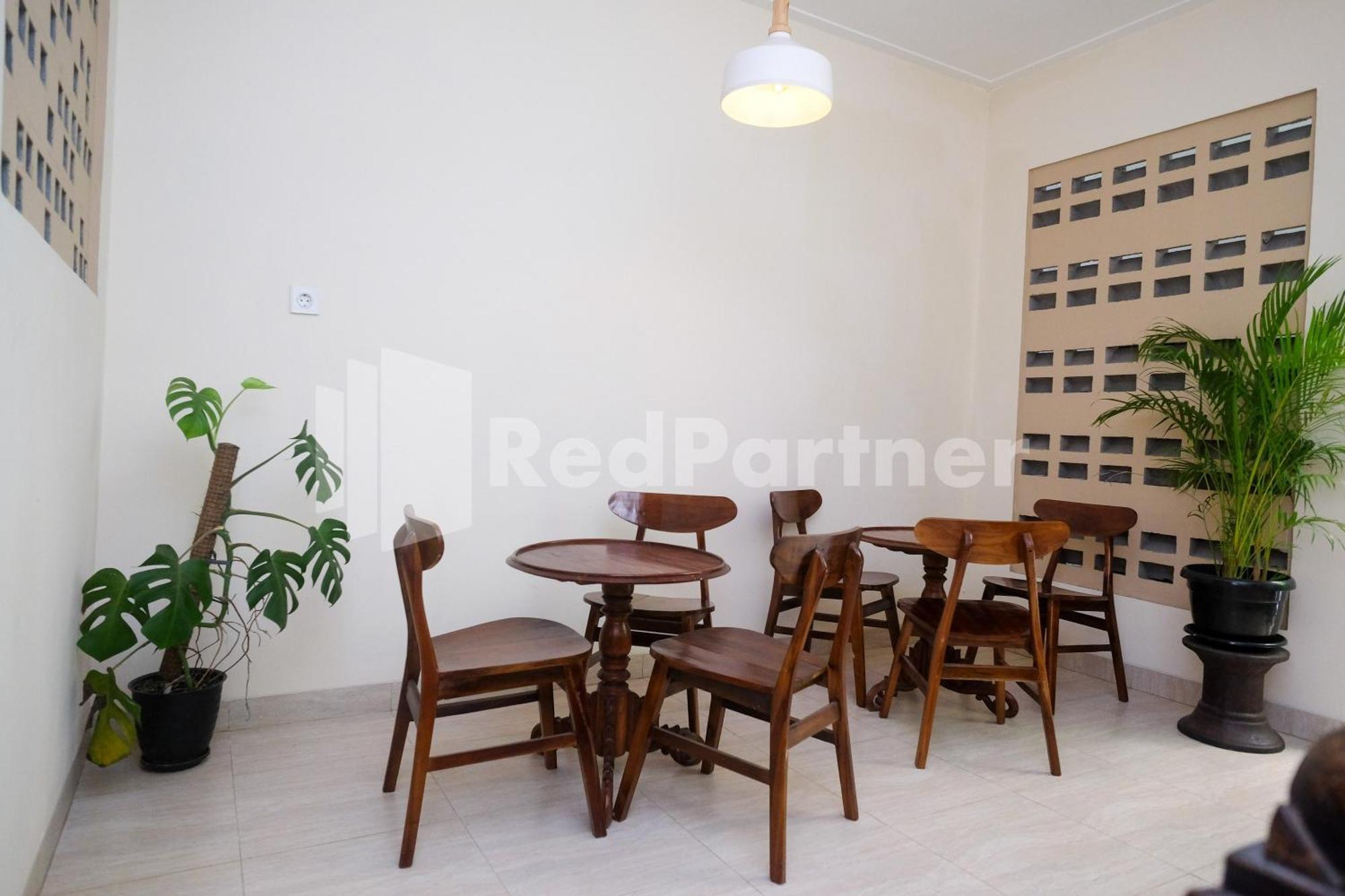 فندق Ndliman House Near Ugm Jogja Mitra Reddoorz Kejayan المظهر الخارجي الصورة